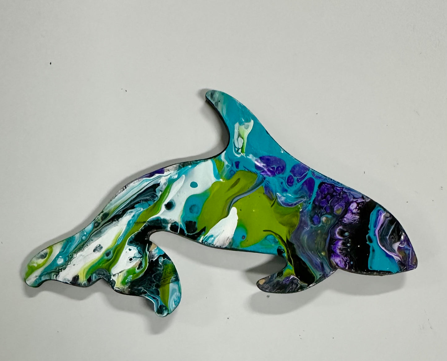 WHALE MAGNET